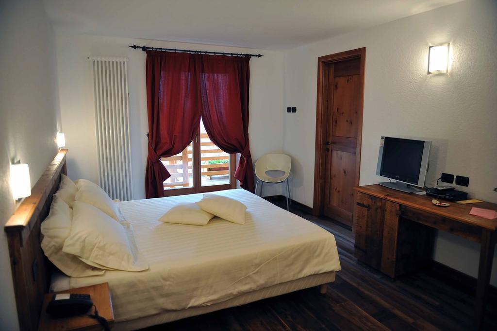 Ellex Eco Hotel Gressoney-la-Trinité Rom bilde